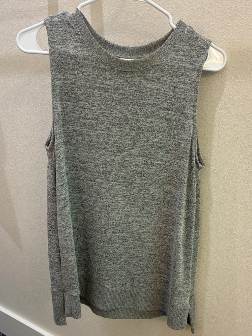 a new day Heather Gray Sleeveless Crewneck Knit Tank